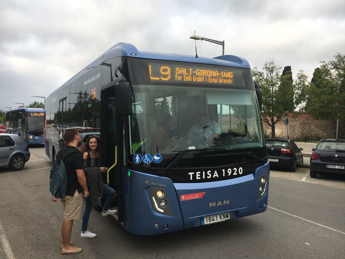 l’Ajuntament subvenciona targetes T-MES d’autobús als estudiants entre 16 i 25 anys