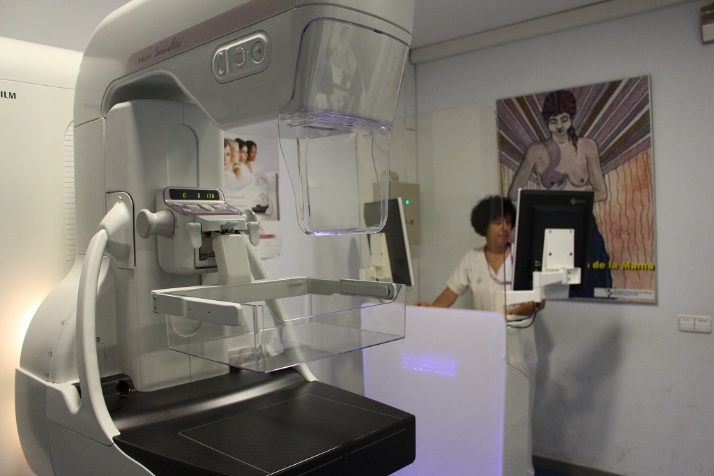 Els hospitals Santa Caterina i Trueta incorporen mamògrafs digitals amb tecnologia 3D