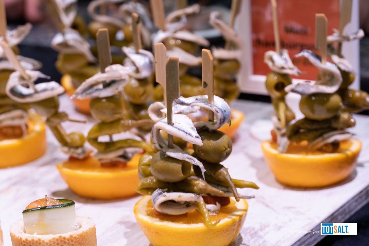 Imatges del Divendres gastronòmic al Mercat de Salt
