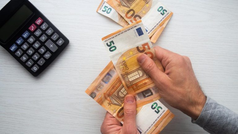 Augment de les pensions de jubilació per al 2024: tot el que necessites saber