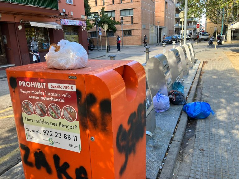 Descobreix com la Policia de Salt vigila els abocaments incívics