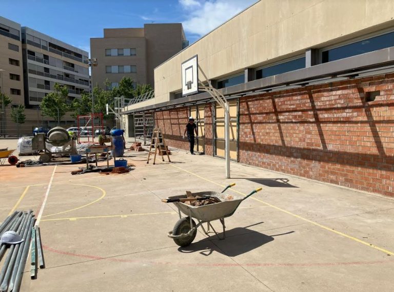 Aquest estiu Salt inverteix 560.000 euros en les escoles públiques
