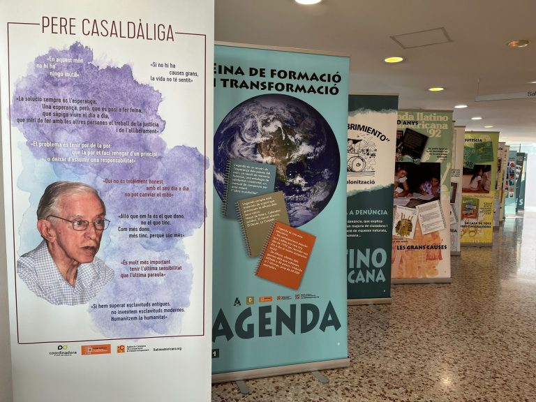 Expo de 30 anys d’Agenda Llatinoamericana al Santa Caterina