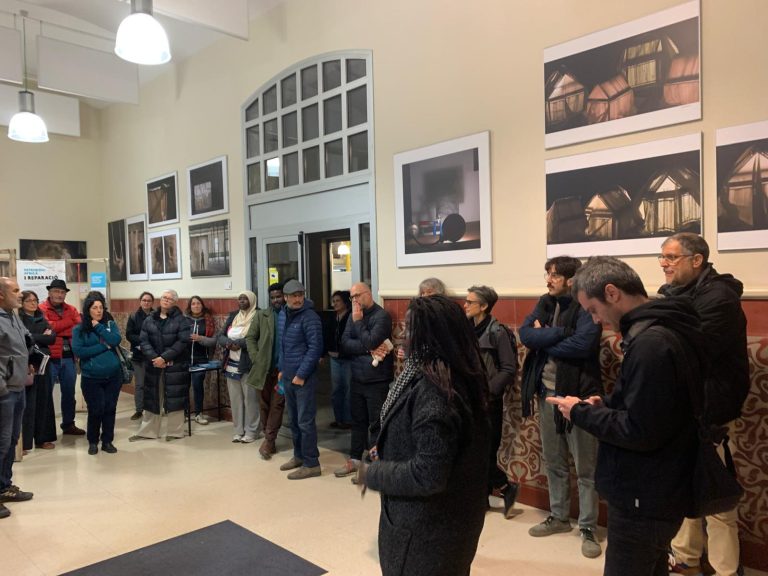 La Coma Cros de Salt acull l’exposició “A qui pertany la història? Lluites per la descolonització dels museus”