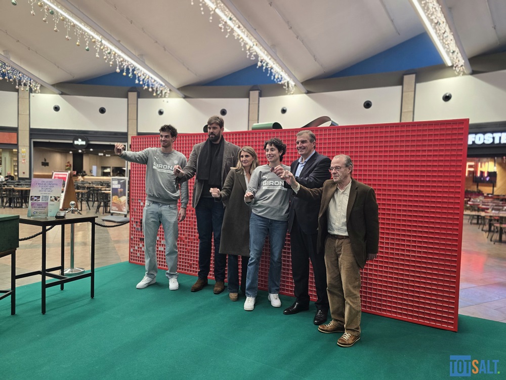 Super Puzle solidari Espai Girones