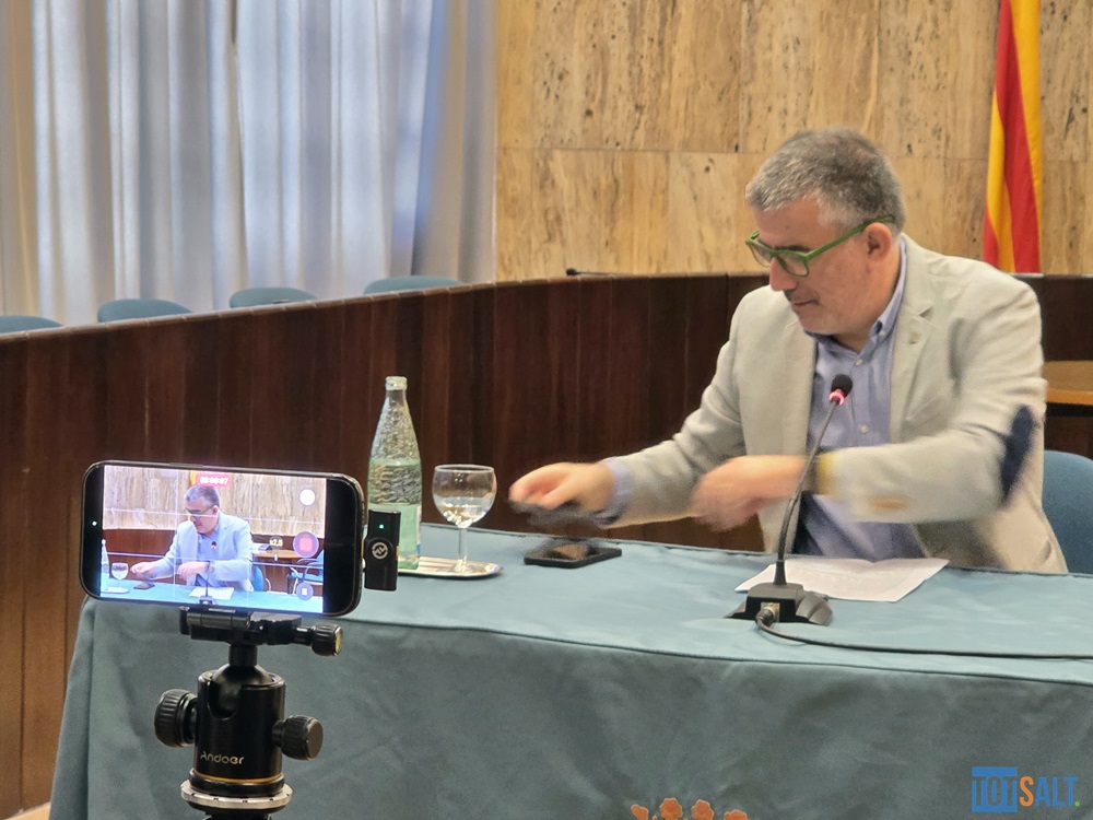 adéu d'en Jordi Viñas alcalde de Salt
