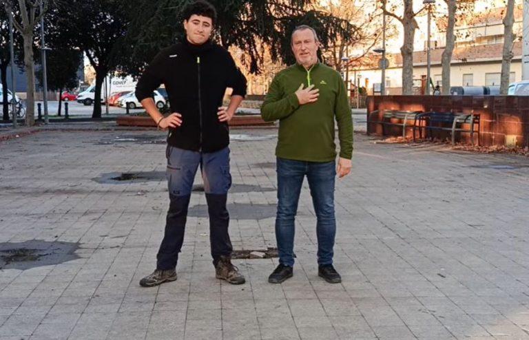 Redescobrint la pista de la coma-cros: Historiadors d’Espardenya