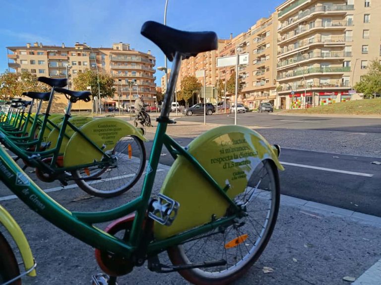 Les tres estacions de Girocleta a Salt seran a l’Estació Jove, el parc de la Massana i al Mercat Les tres estacions de Girocleta a Salt seran a l’Estació Jove, el parc de la Massana i al Mercat
