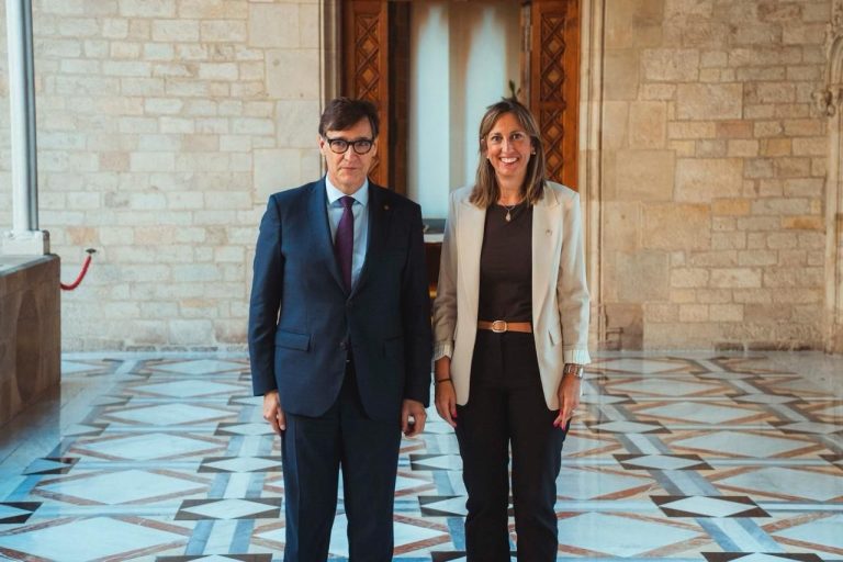Cristina Alarcón es reuneix amb el president Salvador Illa per impulsar els grans projectes del municipi