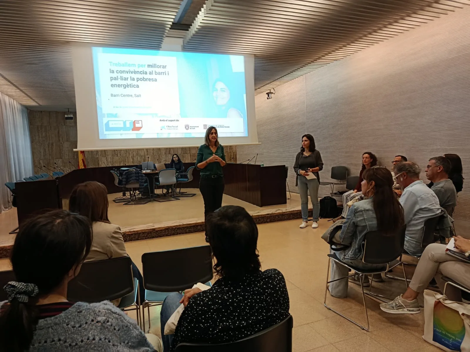 Sessió de tancament del primer any del projecte A-Porta a Salt